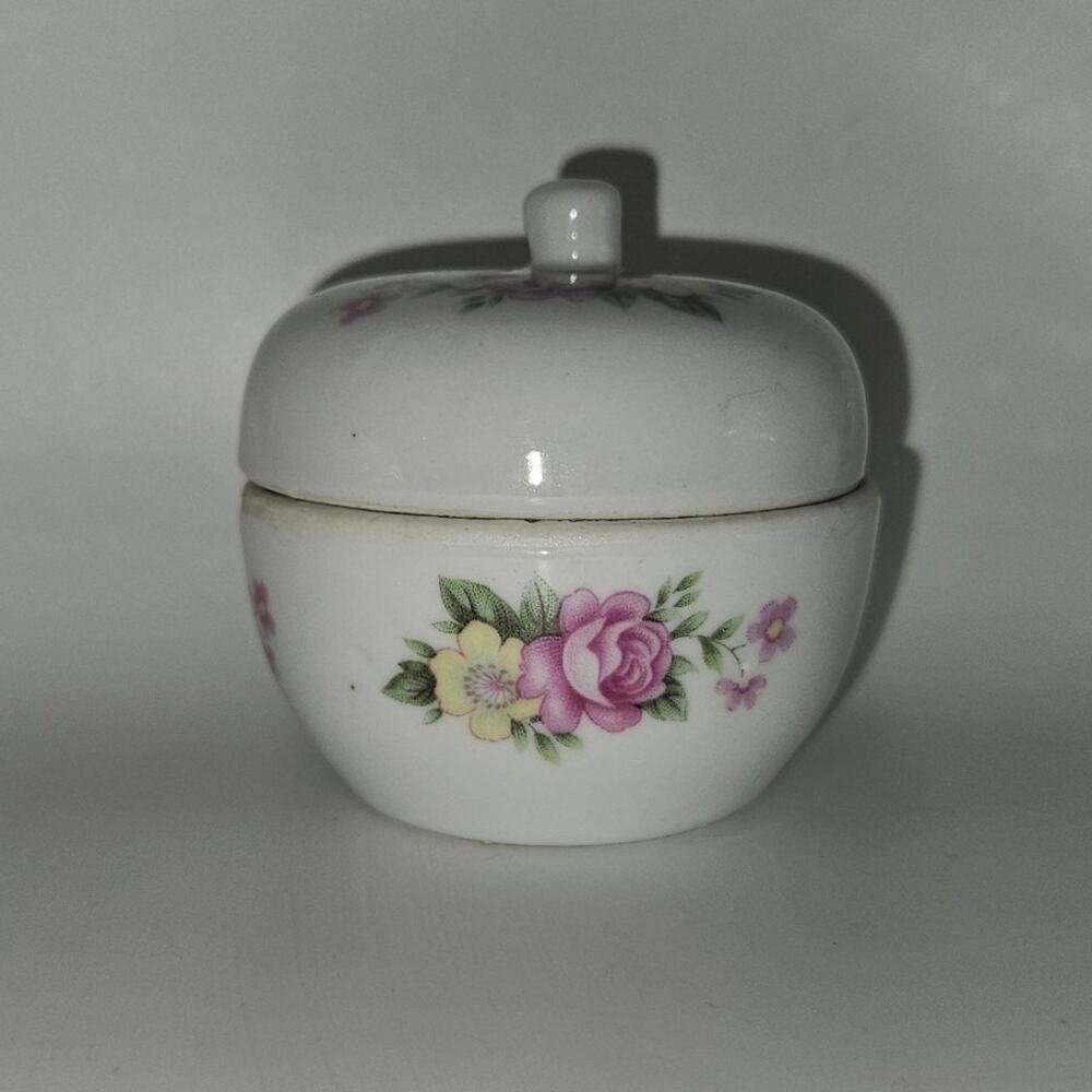 Vintage Andrea by Sadek Porcelain Floral Trinket Box With Lid Japan